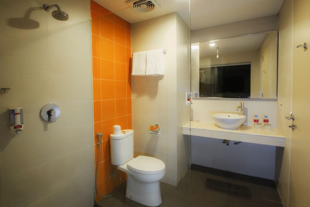 D'Primahotel Balikpapan Exterior photo